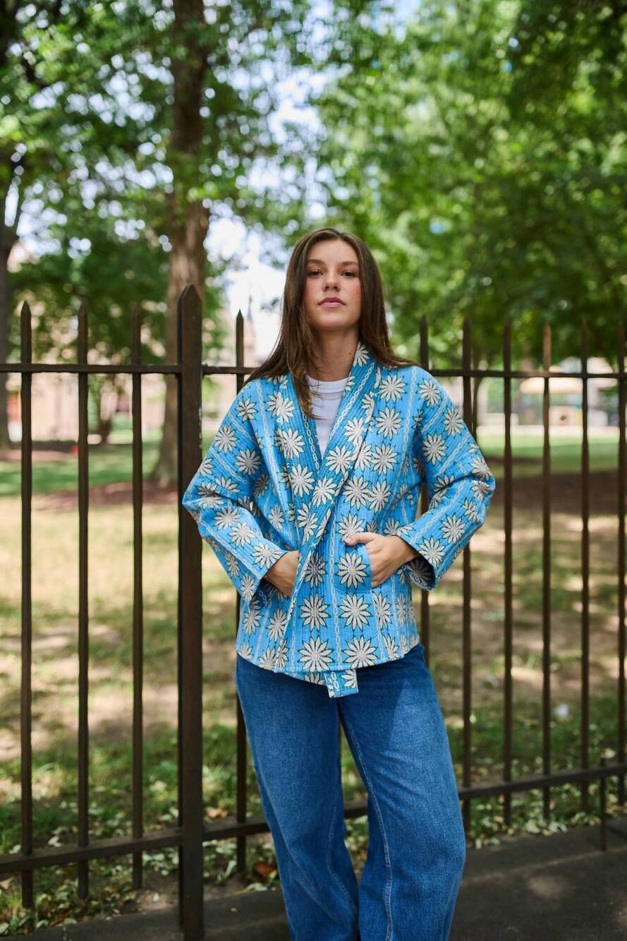 NEW BROOKS AVENUE allison reversible quilted jacket in blue daisy